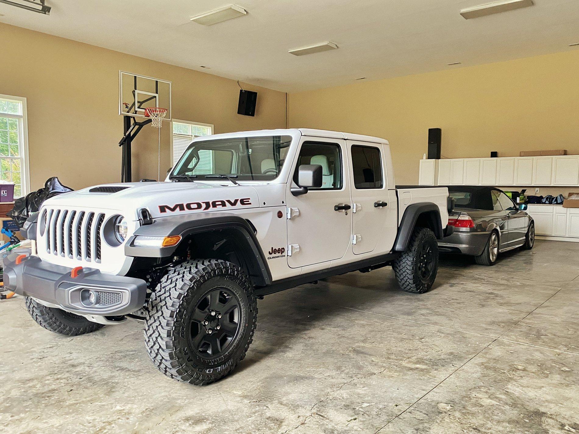 Jeep Gladiator Photo challenge.. Show me your Gladiator in your garage. mojave_garage