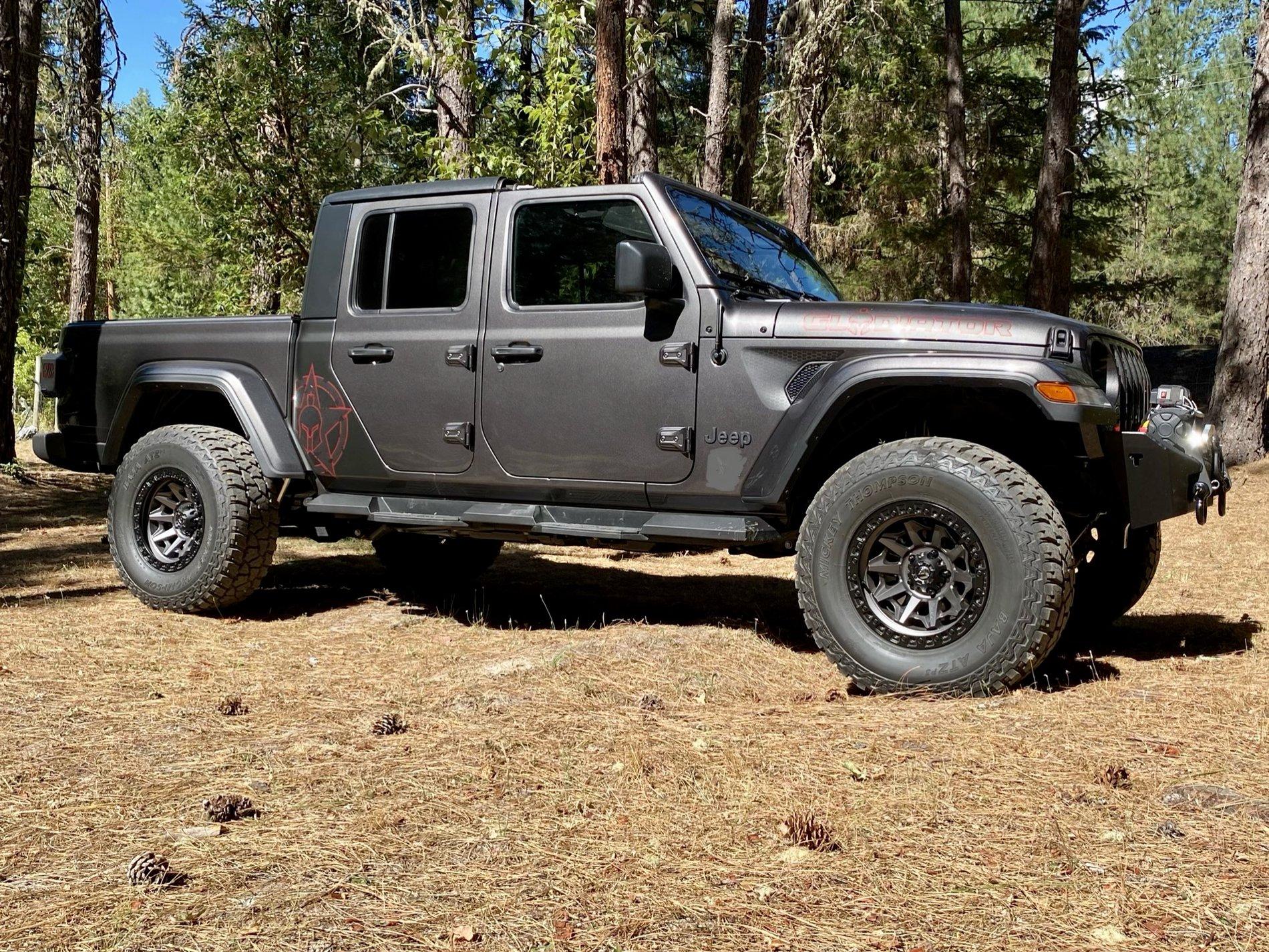 Jeep Gladiator Wheels, just not black... F5CA80F2-2B31-4F1B-9116-B54876B188EE