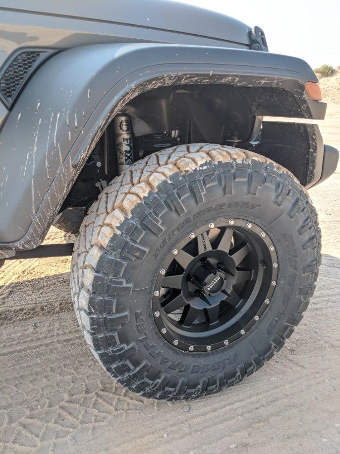 Jeep Gladiator Pequod Sting Gray Build image000004