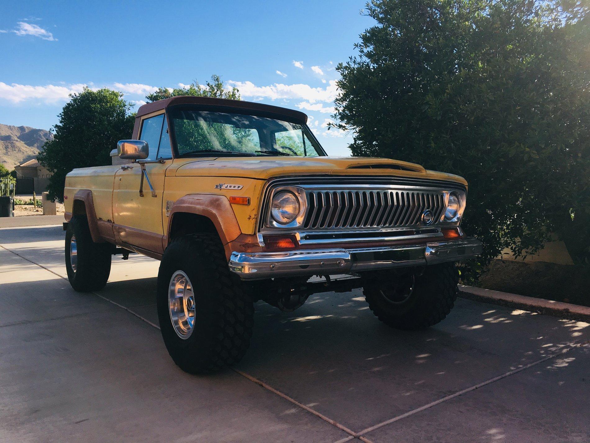 Jeep Gladiator HYDRO BLUE PEARL Gladiator JT Club D04B0438-E6E2-4DE8-BF74-5D29926CA1AB