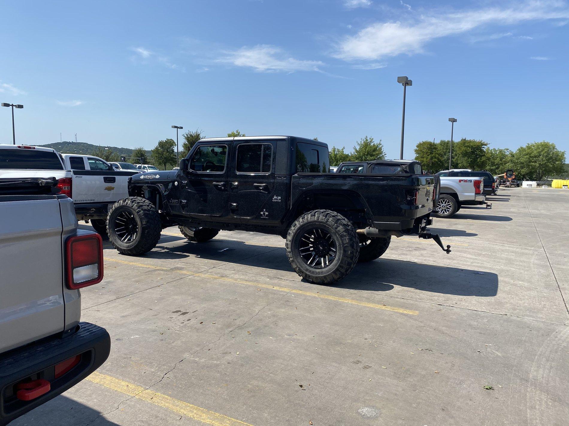 Jeep Gladiator What did you do WITH your Gladiator today? 4029570A-717B-4EA8-AAC8-9393107AF62D