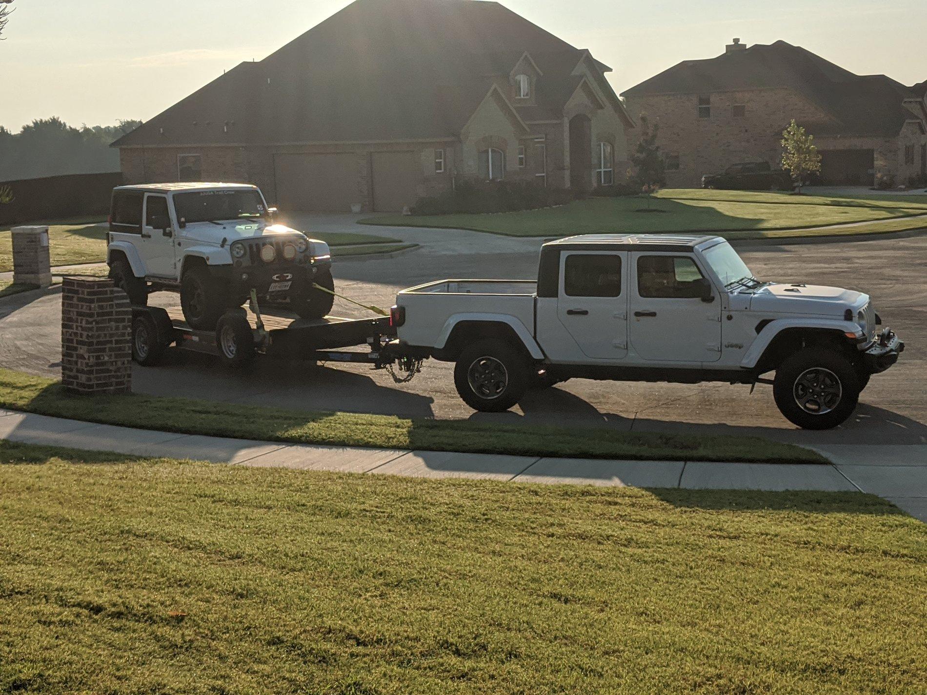 Jeep Gladiator So, what is everybody towing? MVIMG_20200823_080446
