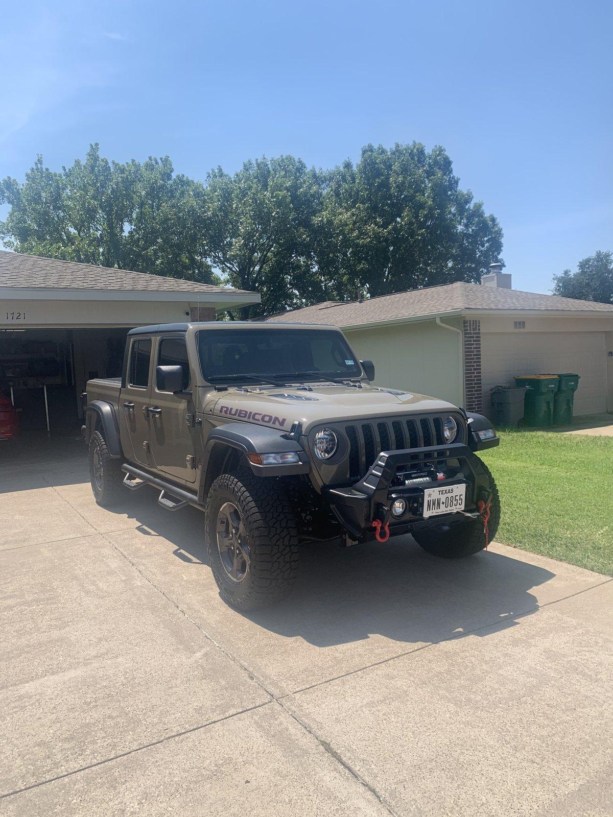 Jeep Gladiator GATOR Gladiator JT Club E131E5BF-E1CA-4FF5-8D1B-FE9BF634F674