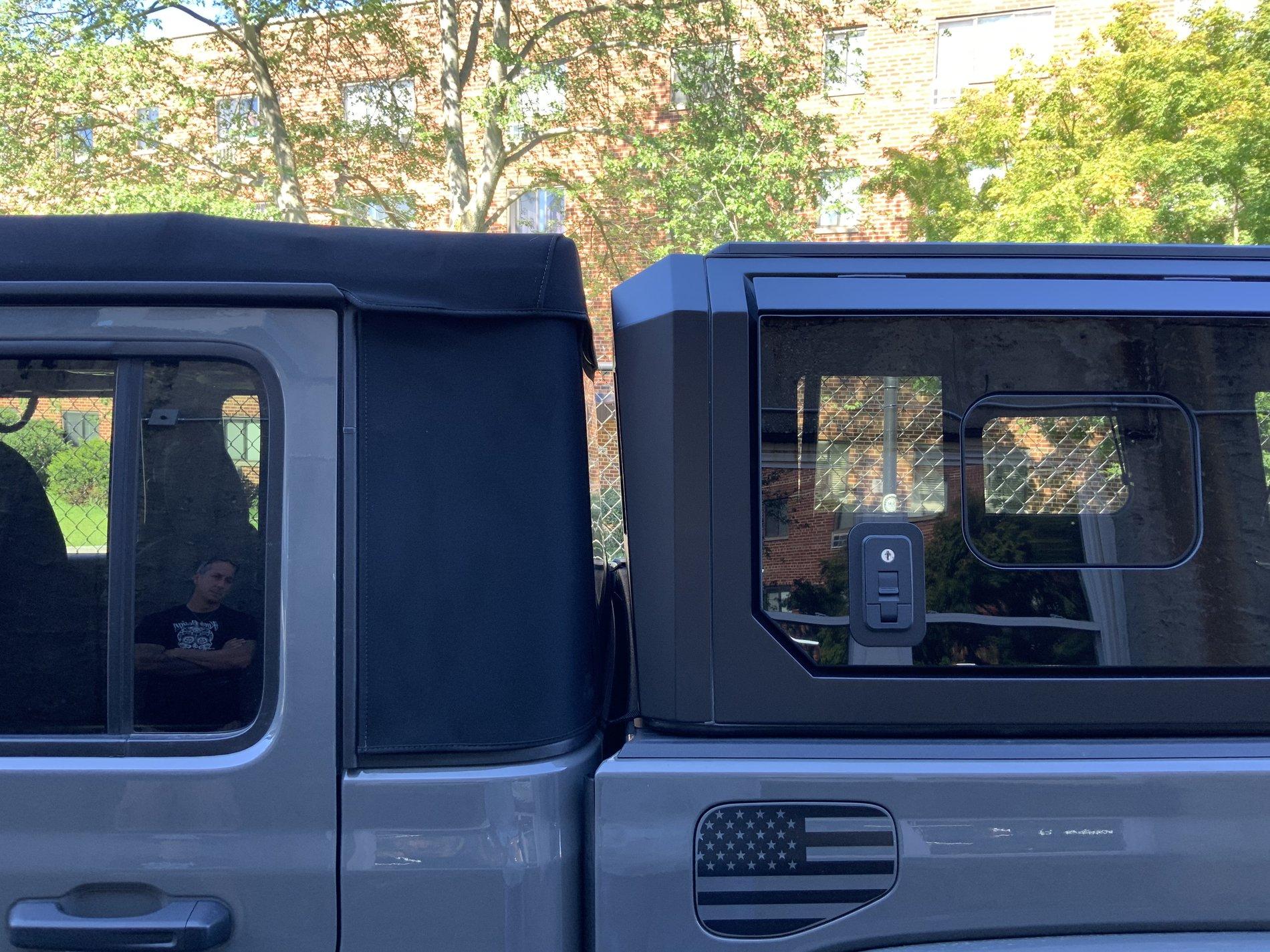 Jeep Gladiator SmartCap EVO goes on Gladiator with a SoftTop IMG_0184