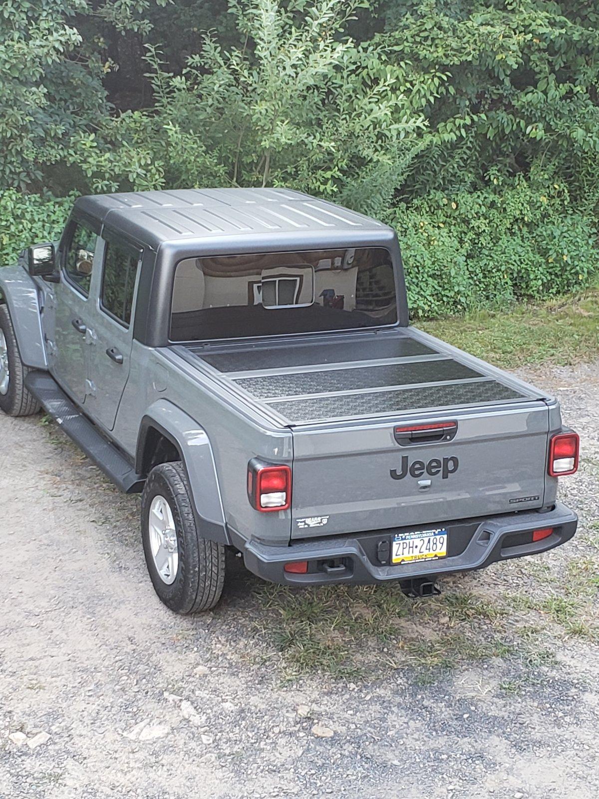 Jeep Gladiator Pequod Sting Gray Build 20200822_184032
