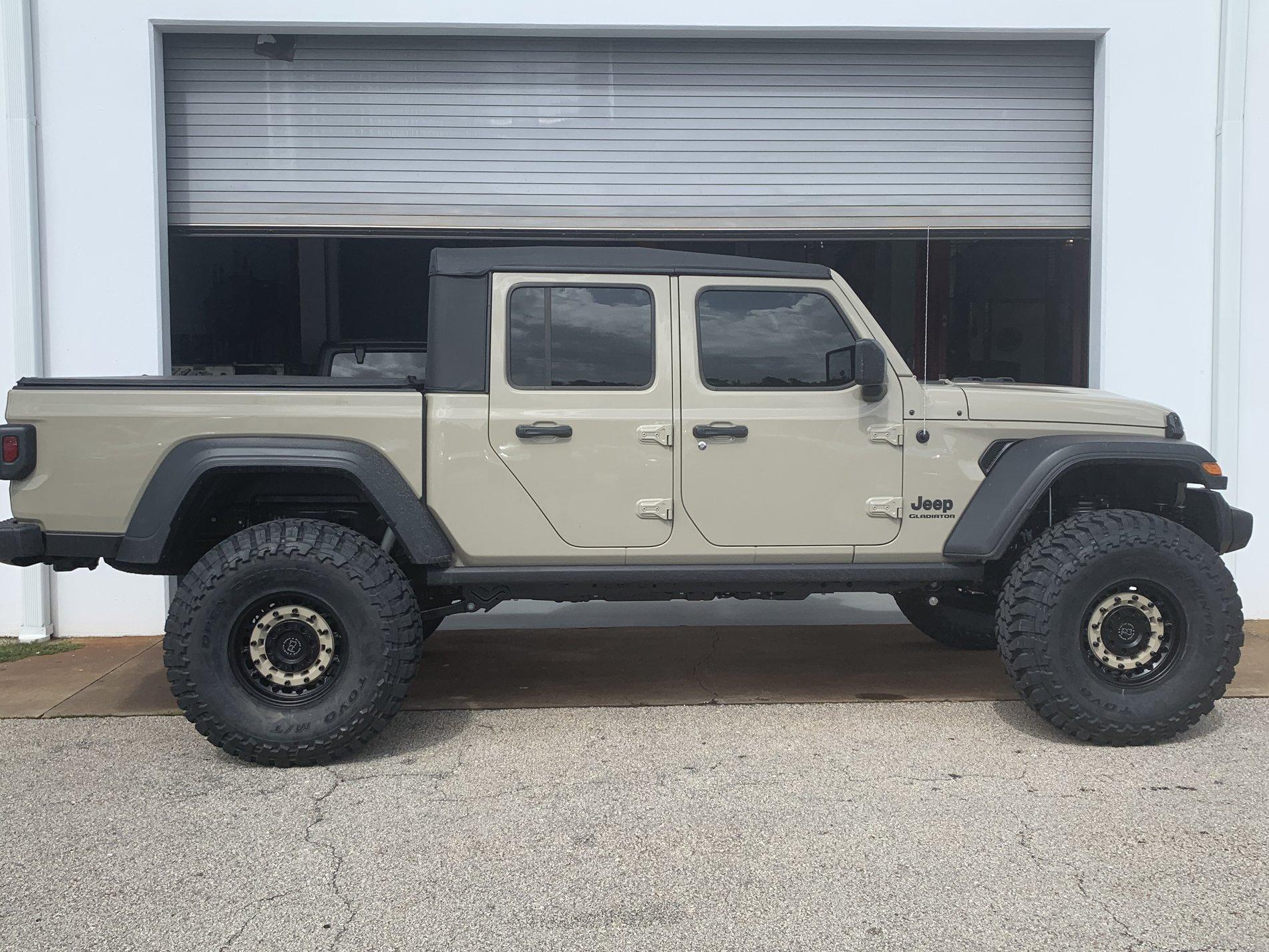 Jeep Gladiator Gobi build 7A800F3E-C025-43D1-9F6F-35EB0DC463E1