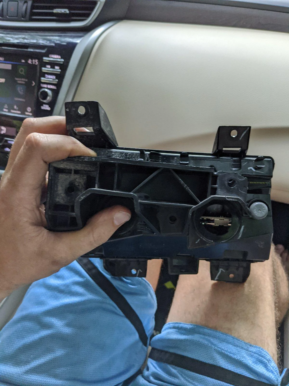 Jeep Gladiator Bracket holding daytime running lights IMG_20200824_161521_01