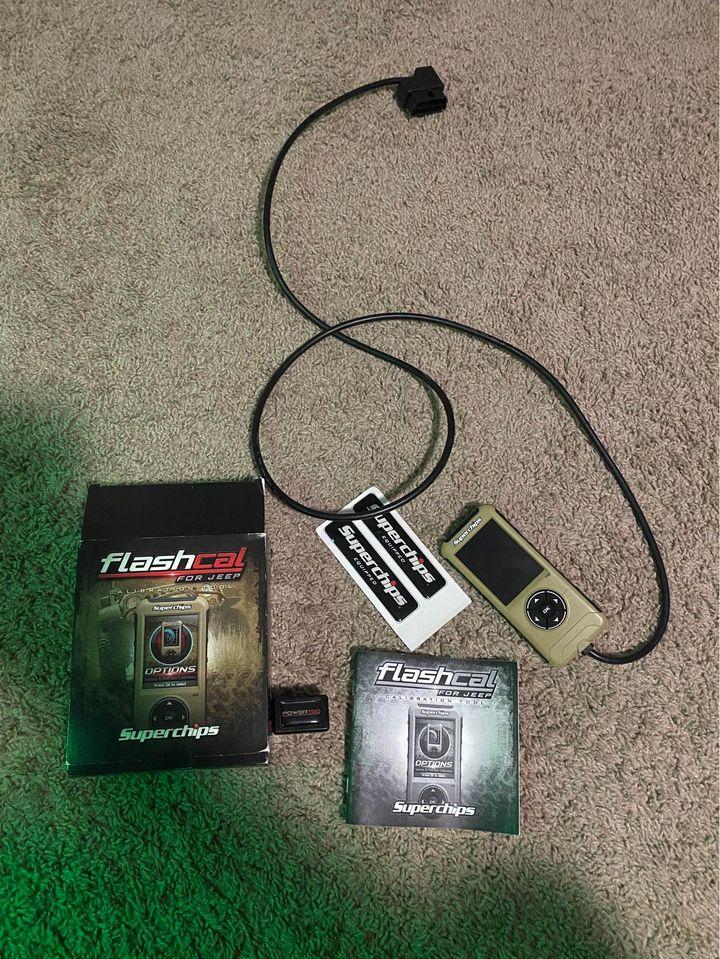 Jeep Gladiator F/S FlashCal #3571 118086424_10159192376346800_2769097729201475514_o