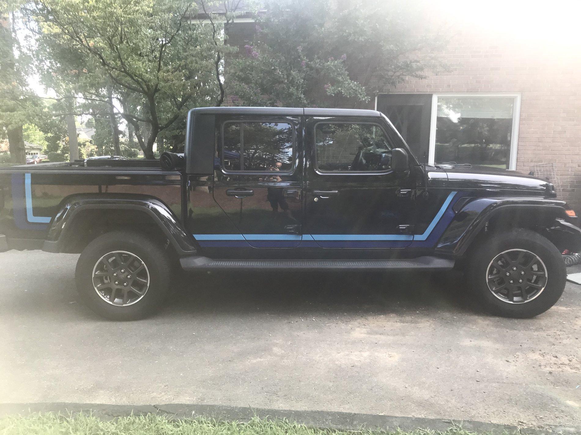 Jeep Gladiator Overland without Max Tow Package - Lift? Spacers? 970F3015-CCDE-4743-9620-3FBA295AB09B