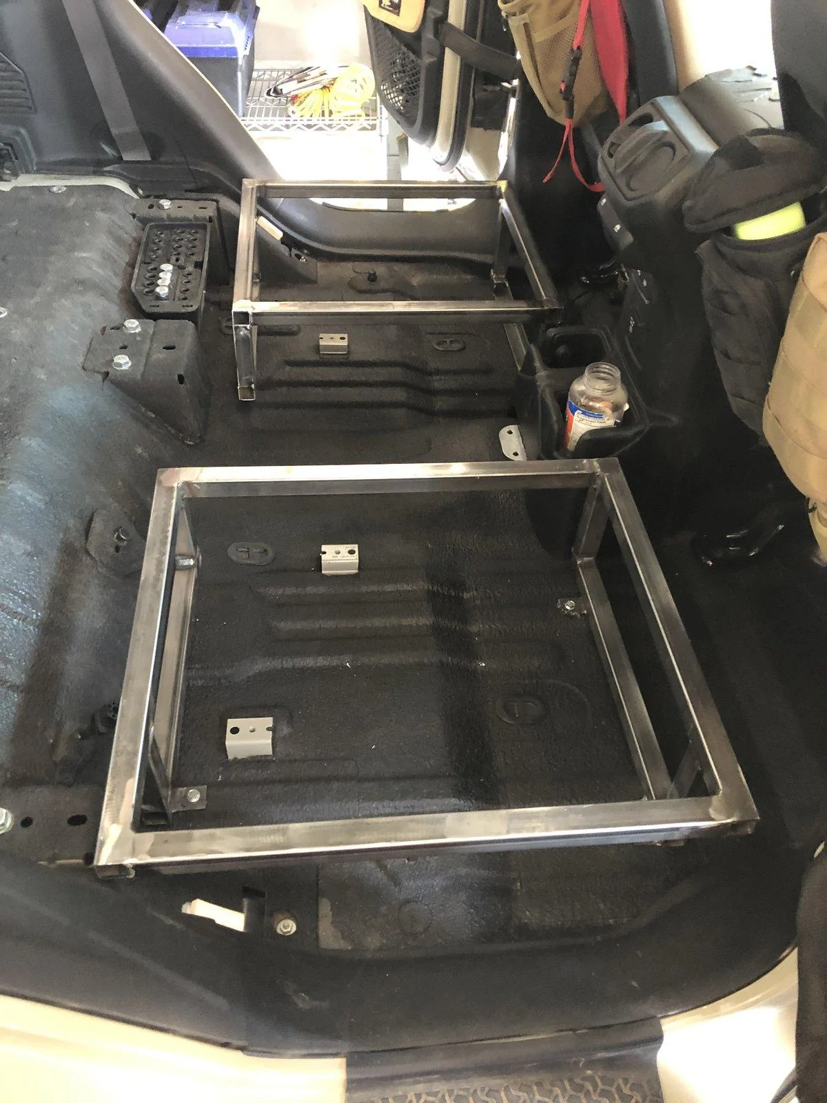 Jeep Gladiator Hauling dogs? What’s your setup? 45DDAAE2-B996-4F9F-B0A2-29E63D09DB9F