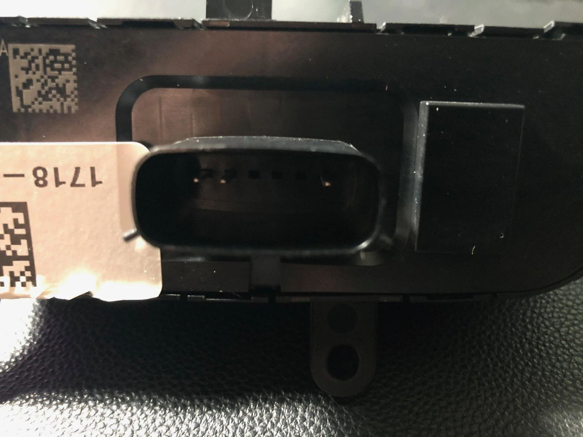 Jeep Gladiator Locker Switch - P/N 68359089AA IMG_6184