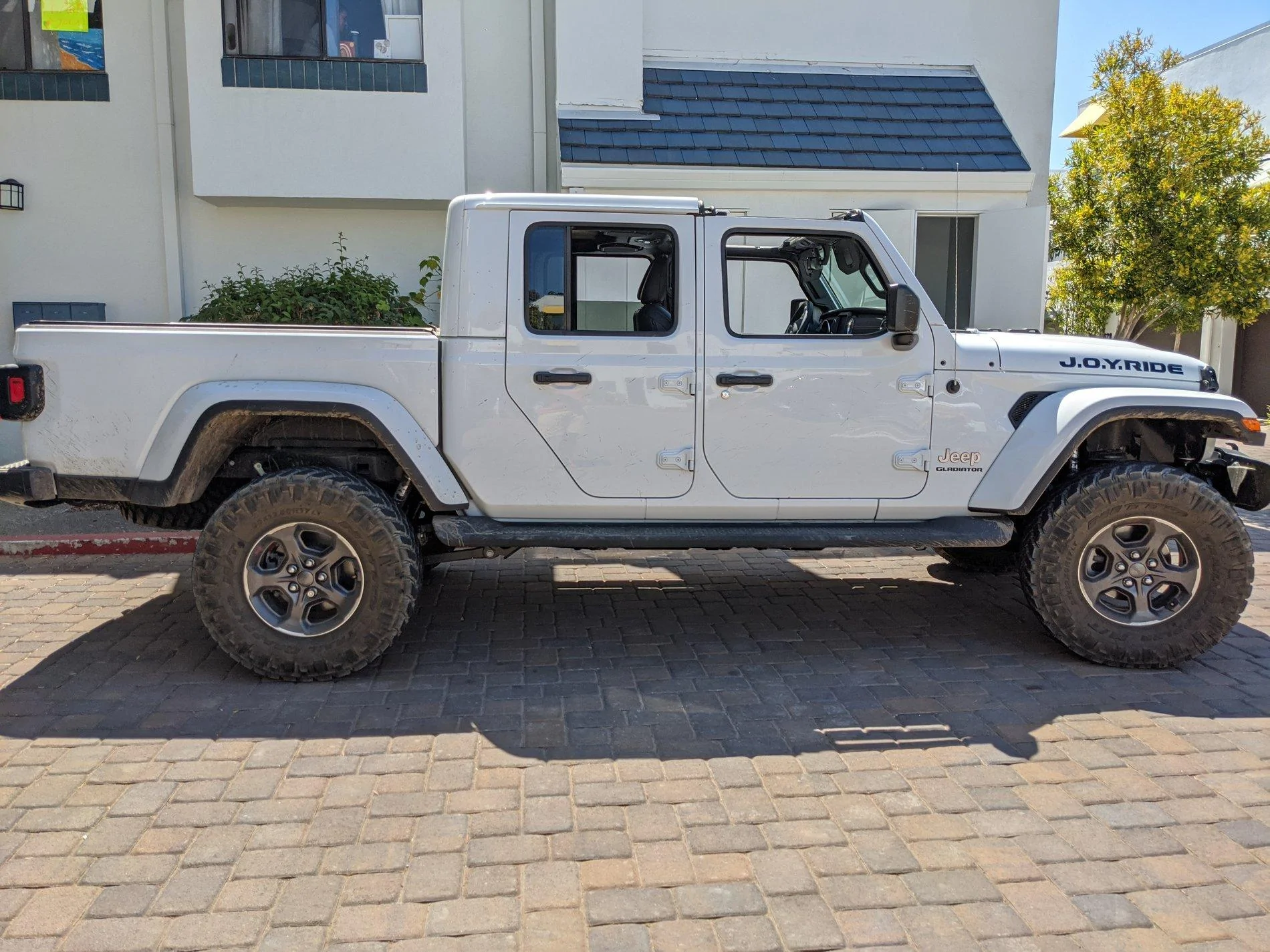 Jeep Gladiator Overland Owners:  anyone running aftermarket tires on stock wheels? IMG_20200806_143919