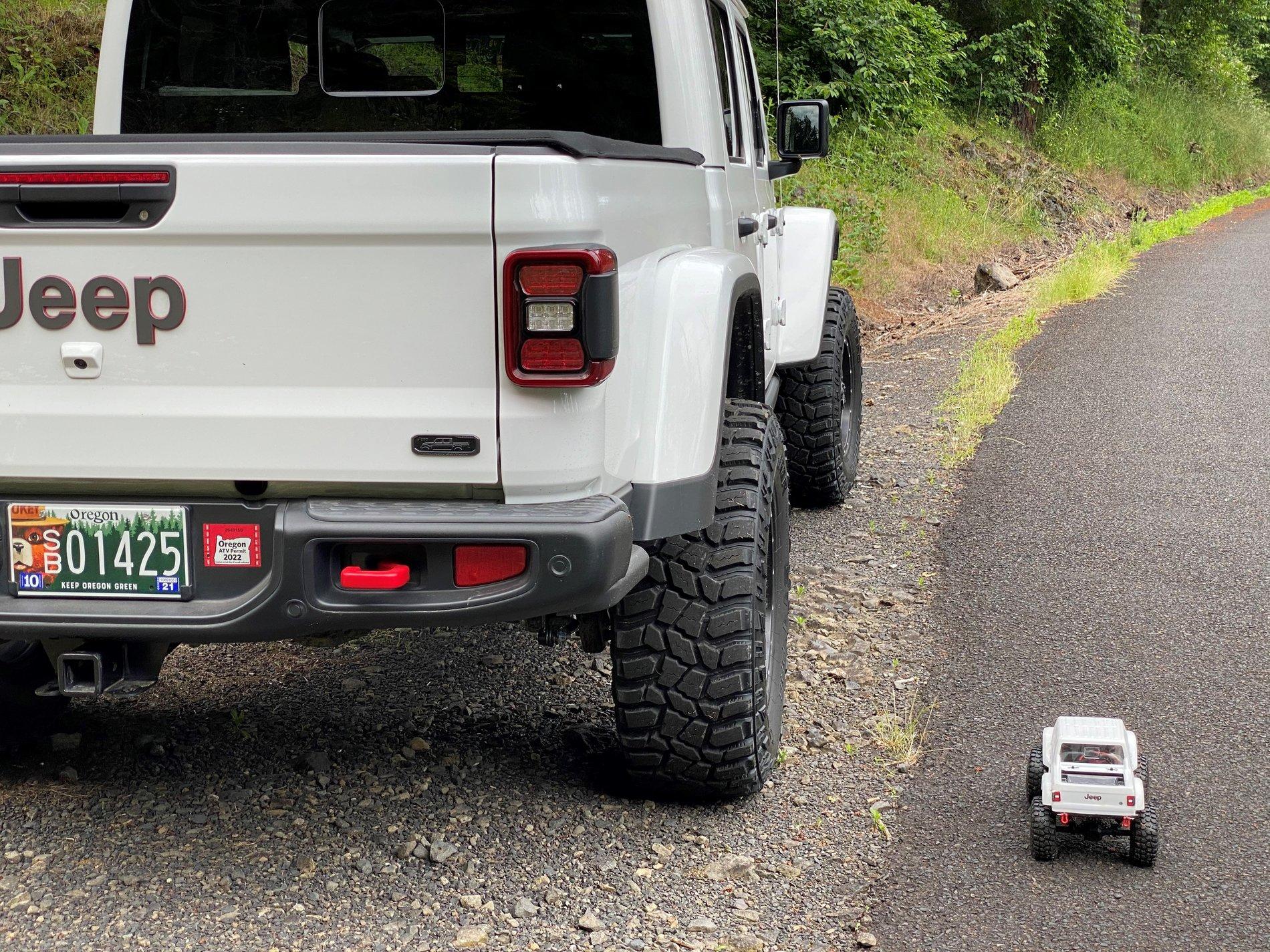 Jeep Gladiator MY RC CRAWLER MINI ME 3
