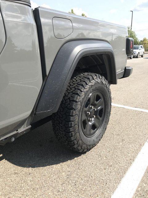 Jeep Gladiator 265/70/R17 BFG KO2 on Sport base 8tYKiyvl