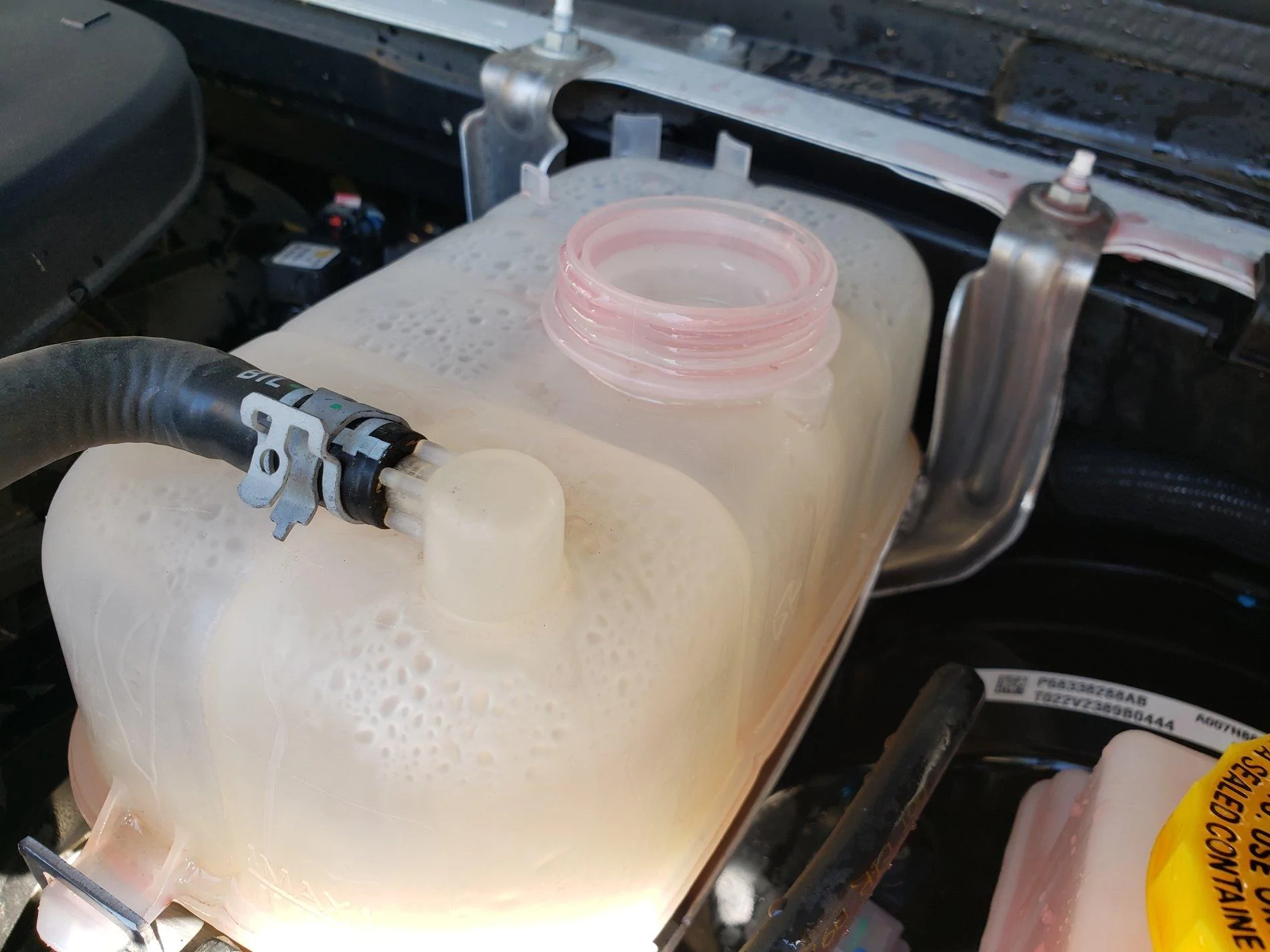 Jeep Gladiator Coolant cap blowoff after service, untouched by me 20200827_104025