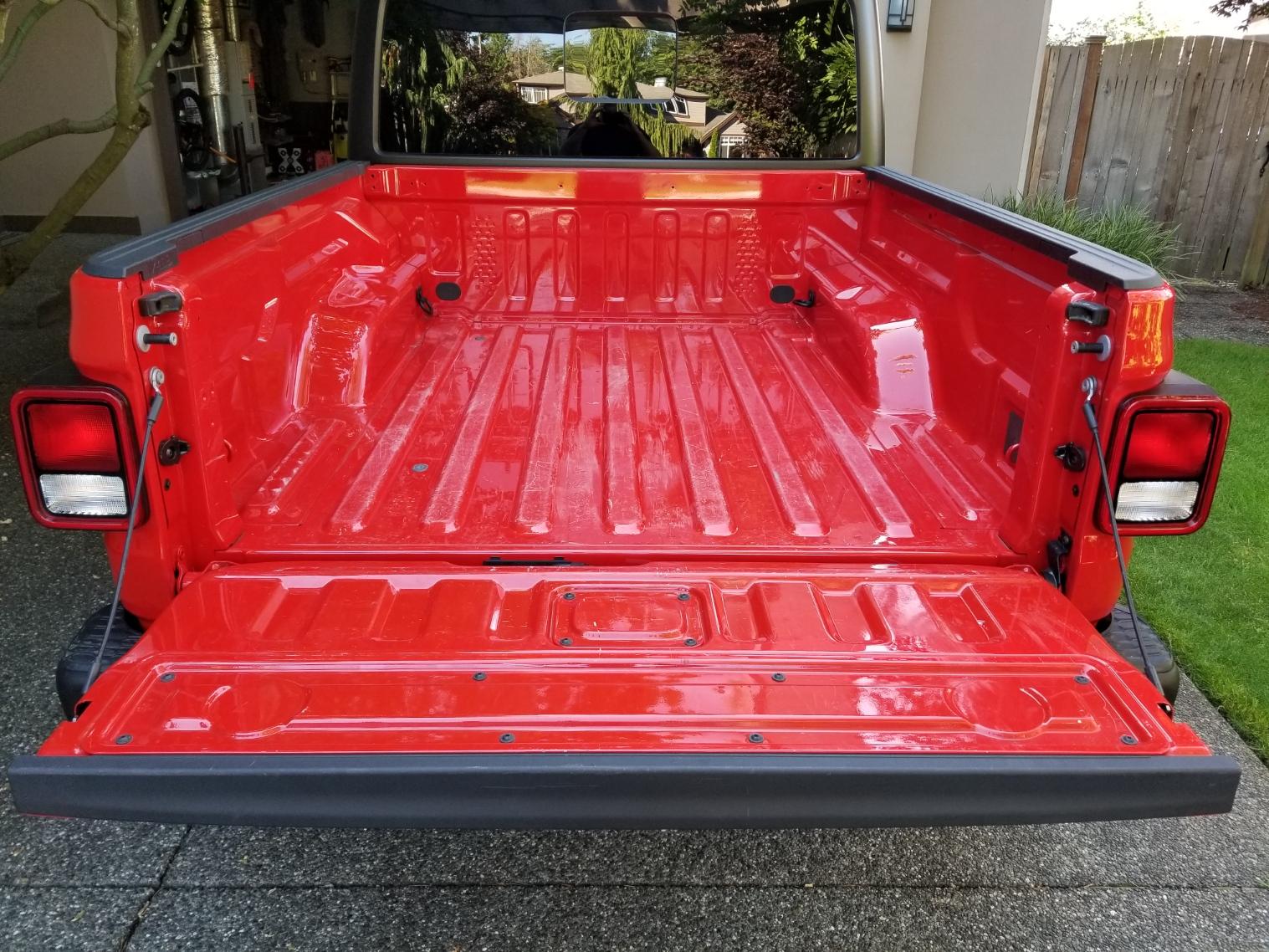 Jeep Gladiator BuiltRight Bed Rails & JCR Offroad MOLLE Panels Installed TruckBedStock