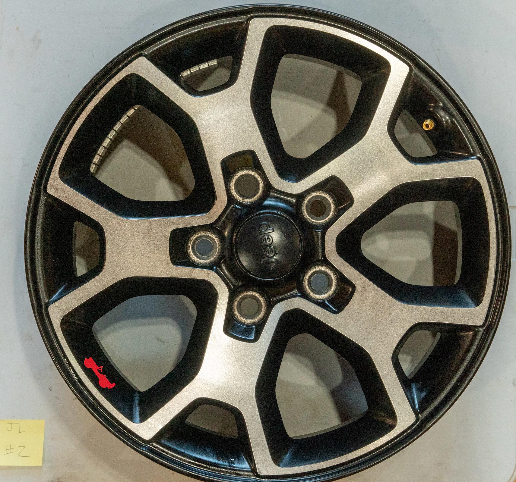 Jeep Gladiator JL Rubicon Wheel set of 5 _DSC0669