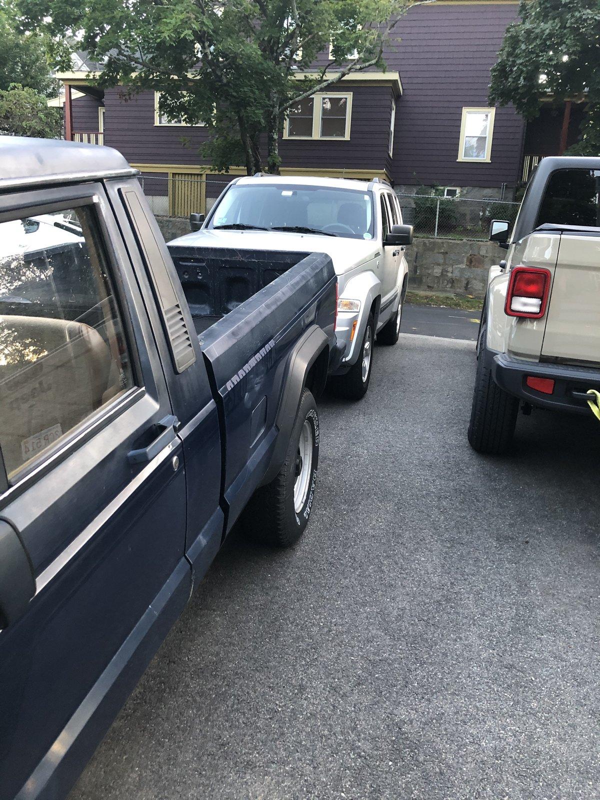Jeep Gladiator Three Jeeps now.... DF3846BC-214C-410A-A537-65FF0E89B08C