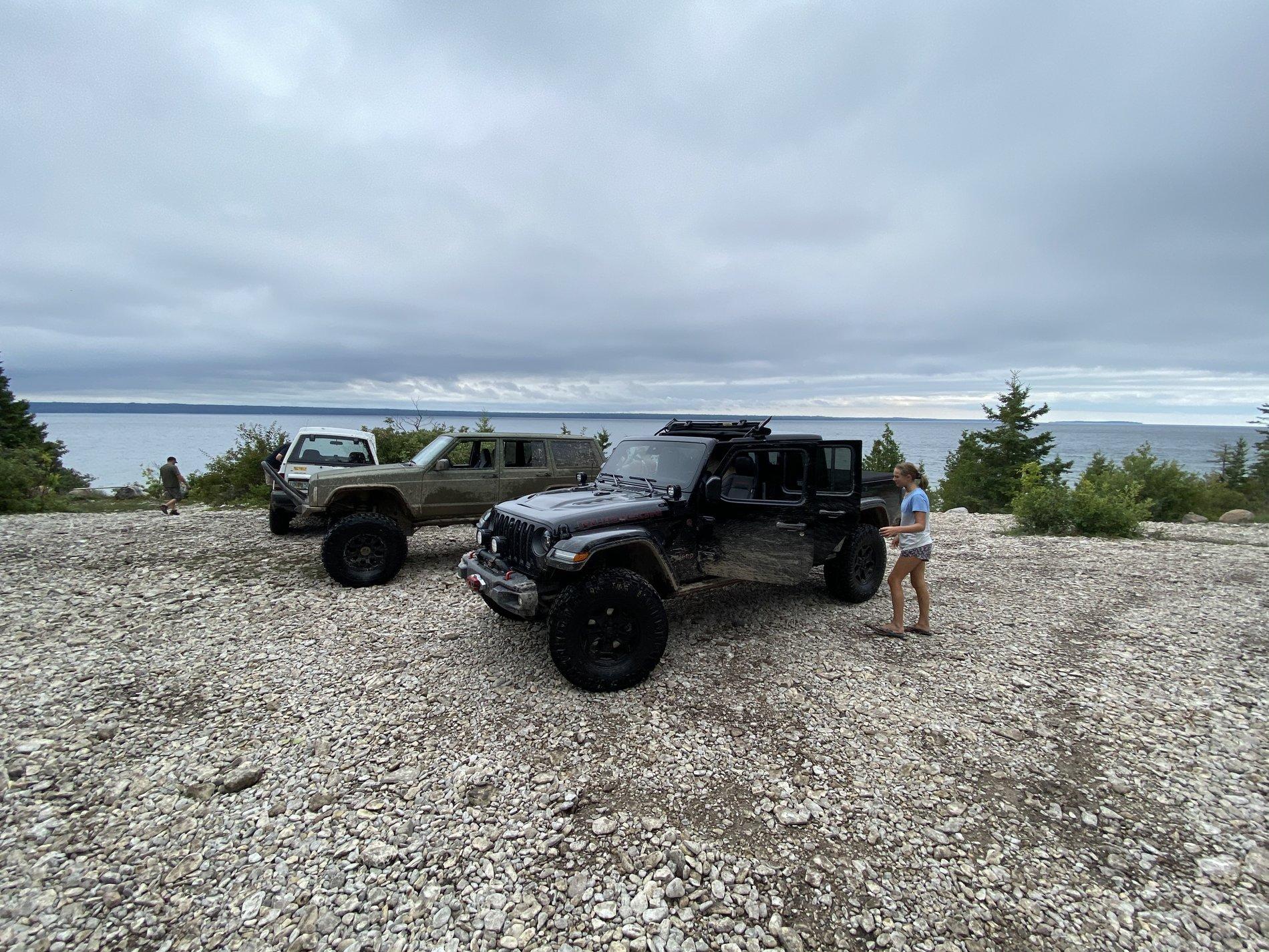 Jeep Gladiator What did you do WITH your Gladiator today? 4B3AC18F-85BD-4CD0-8867-DE78F4700128