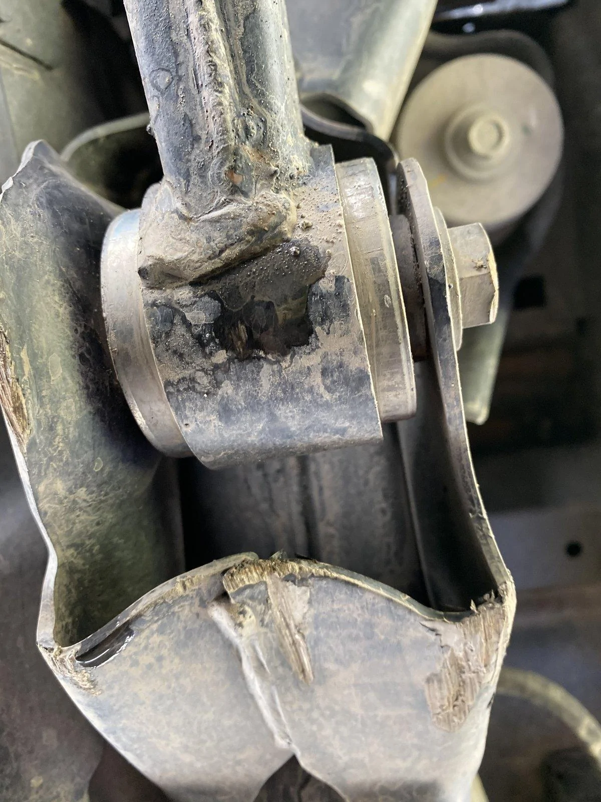 Jeep Gladiator Trail damage... Issue or non-issue? D56E8A57-0AF1-41B4-B1F4-7F5C588FEF58
