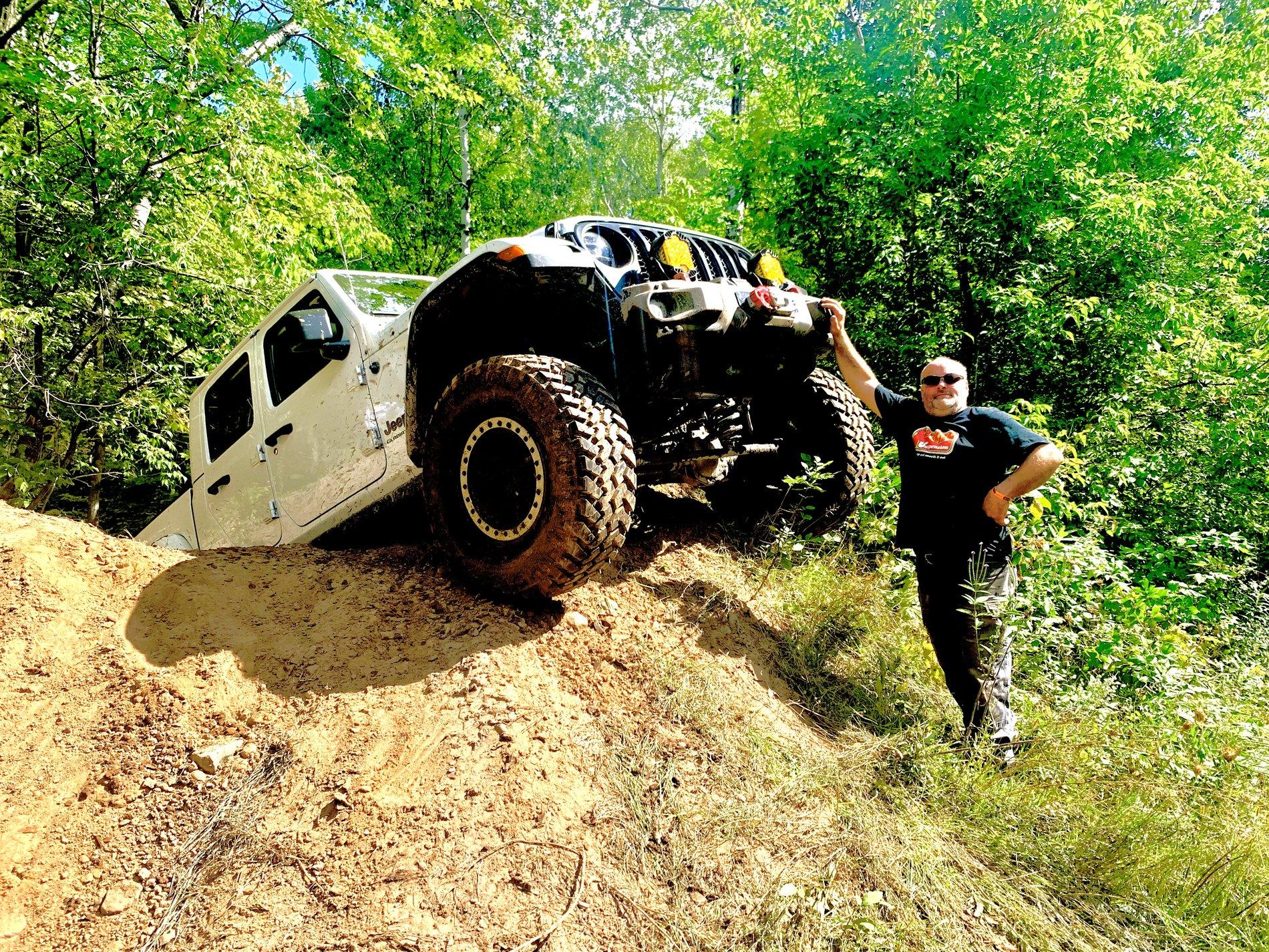 Jeep Gladiator What did you do WITH your Gladiator today? E667177A-B6AE-43A0-BBD9-AD0FCC9500DA