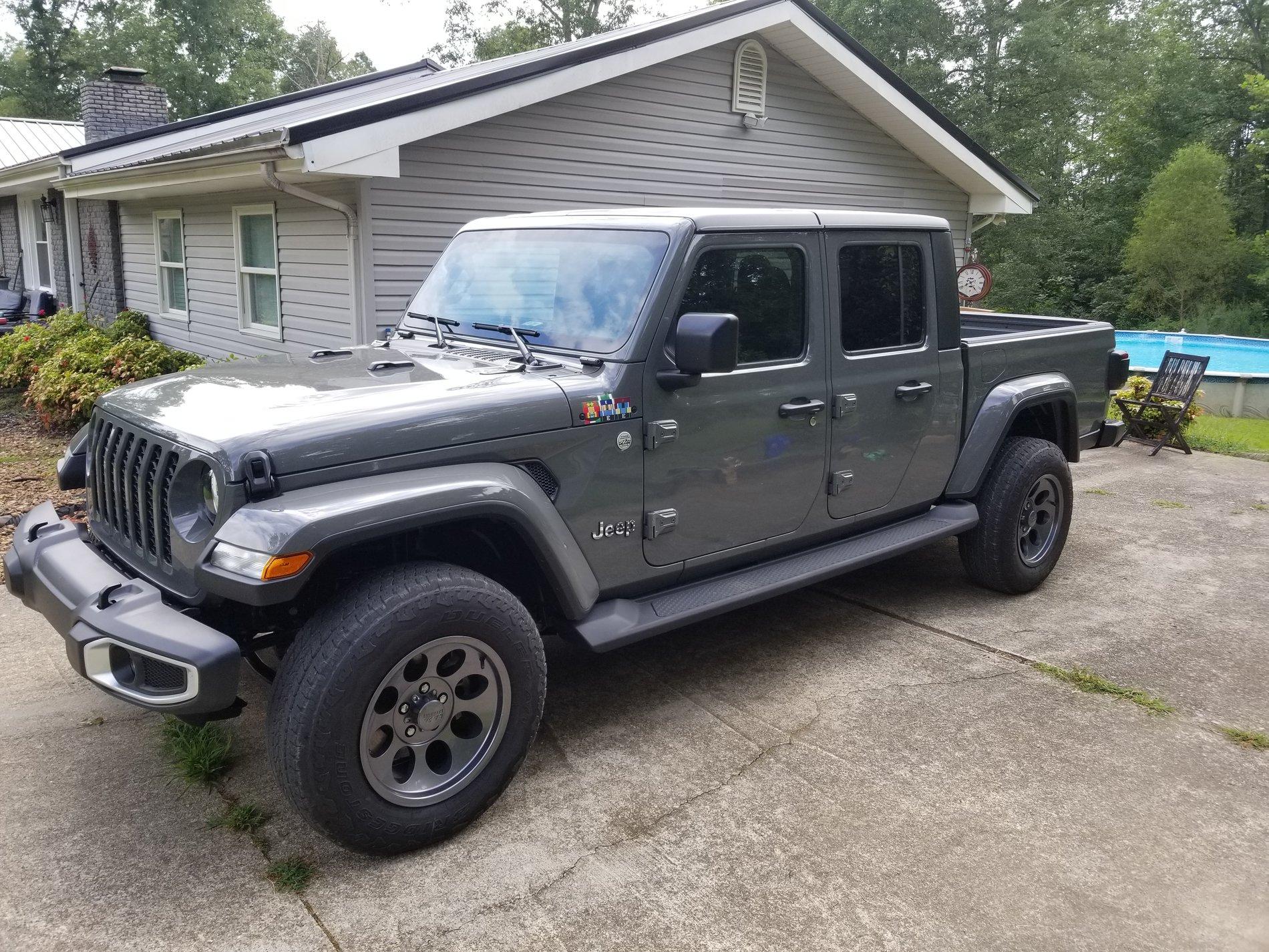 Jeep Gladiator Flag decals on gladiator?? 20200812_175059