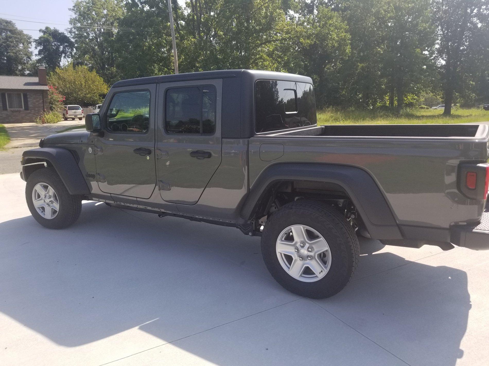 Jeep Gladiator North Carolina 20200826_110712