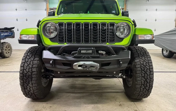 Fab Four Ghost Stubby Bumper Installed