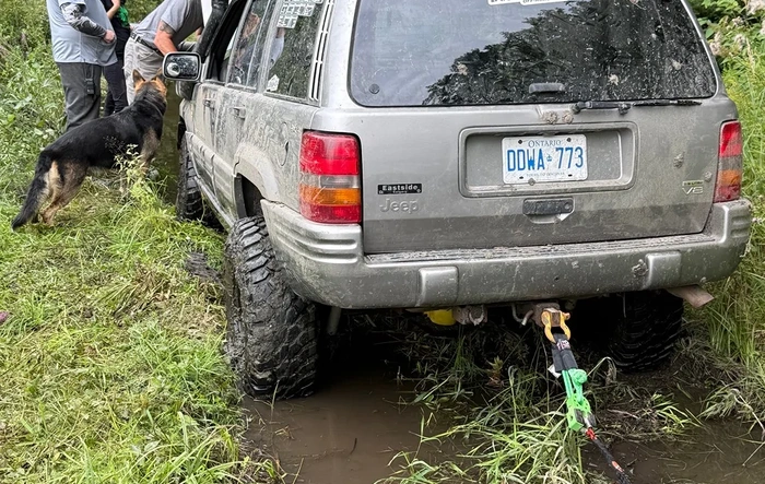 Awake for 36 hours (so far) - rescuing a ZJ Jeep