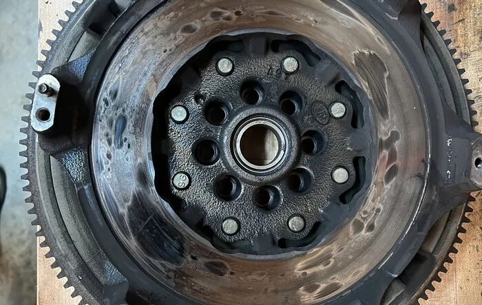 Pics & examination of 70,000 mile factory clutch