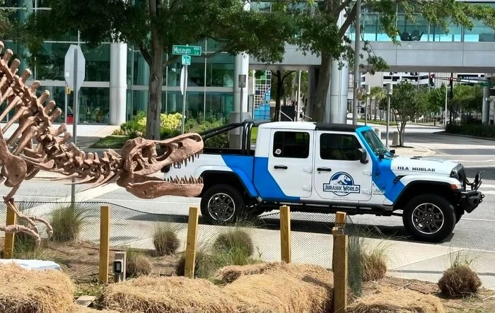Jurassic Jeeps