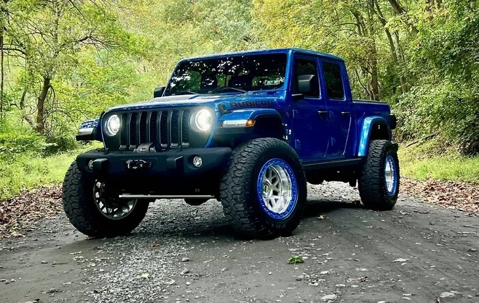New pictures of my Gladiator w/ KMC Grenade Deep Dish Wheels