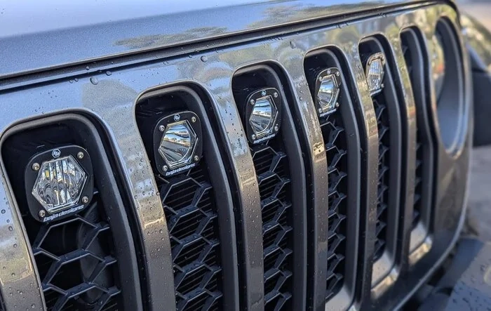 Super clean grill Baja Designs light design