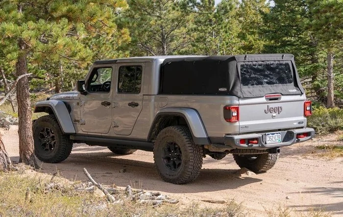 Softopper - Retractable Truck Bed Cover for Gladiator