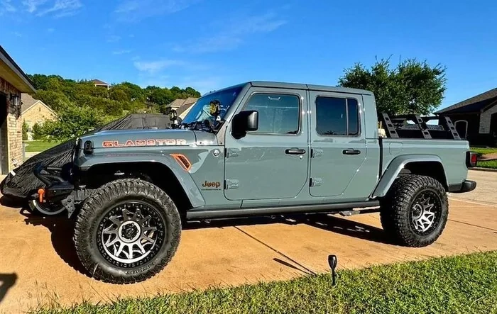 My 1st Jeep! 2024 Gladiator Nighthawk