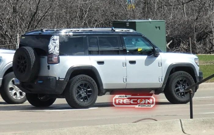 2026 Jeep Recon Spotted (New Pics: Silver & White Recons)