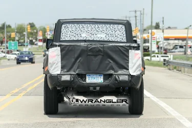 Jeep Gladiator JT Wrangler Truck Testing on Public Roads, Shows Spare Tire Mount IMG_0262