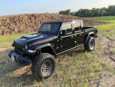 Black, 2020 Jeep Gladiator Mojave Build