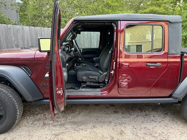 Jeep Gladiator De-Power door and installing Paracord door straps 6D352239-B70E-47DE-8D6B-FEFA10DEB26E
