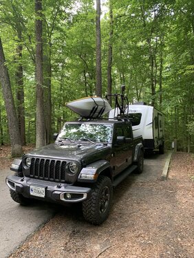 Jeep Gladiator Need some help picking a roof rack IMG_2461