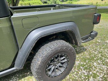 Jeep Gladiator Rubicon Fender Flares $275 FDADF90C-FEAD-409C-A101-F7E71F1E46C4