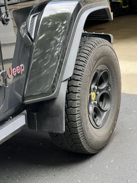 Jeep Gladiator Anyone installed Xtreme Recon Fenders on JT? 9AA50425-F024-4283-ACF3-83849ACA3FD8