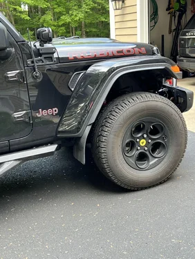 Jeep Gladiator Anyone installed Xtreme Recon Fenders on JT? 6B2105BD-C235-4C72-917B-38642FB27426