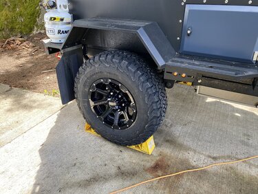 Jeep Gladiator Doghouse Gen II Overland Trailer 3F8AF888-1D88-4B65-8F44-4C3CC0E73896