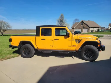 Jeep Gladiator Hello from Indiana 20220410_104820