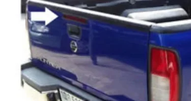 Jeep Gladiator Spied: JT Jeep Gladiator Pickup tailgate comes into better view 9F875164-4CA6-464C-908D-F45FE1A2062E