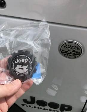 Jeep Gladiator Greg’s white JT max tow 0CA46C6F-D3F6-4D03-B1D3-D263044F5A1B