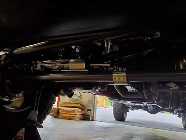 Jeep Gladiator Harold's Sting Gray JTR Build tierod2