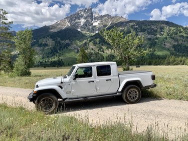 2020 Jeep Gladiator