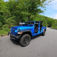 SlowJeepSami